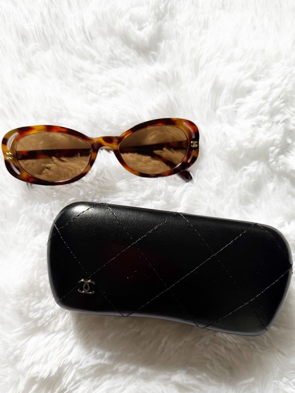 CHANEL Oval Sunglasses